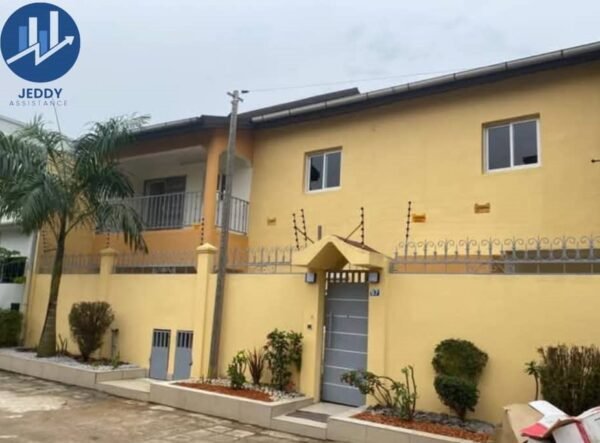 Une superbe villa duplex de 6 pièces à Cocody Riviera palmeraie