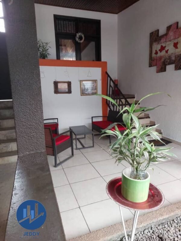 Vente d'une villa duplex de 5 pièces au programme 4 Les Rosiers