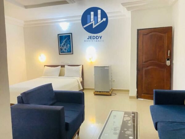 Offre exceptionnelle: Vente d'un bel hôtel à BONOUA avec piscine