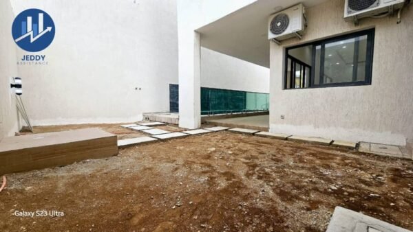 Vente de 4 magnifiques villas duplex 6 pièces avec ACD à ABATTA