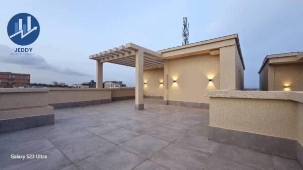 Vente d'un triplex 8 pièces haut de gamme à la Riviera Abatta