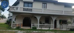 Location d'un duplex 18 pièces au 2plateaux carrefour Dunkan