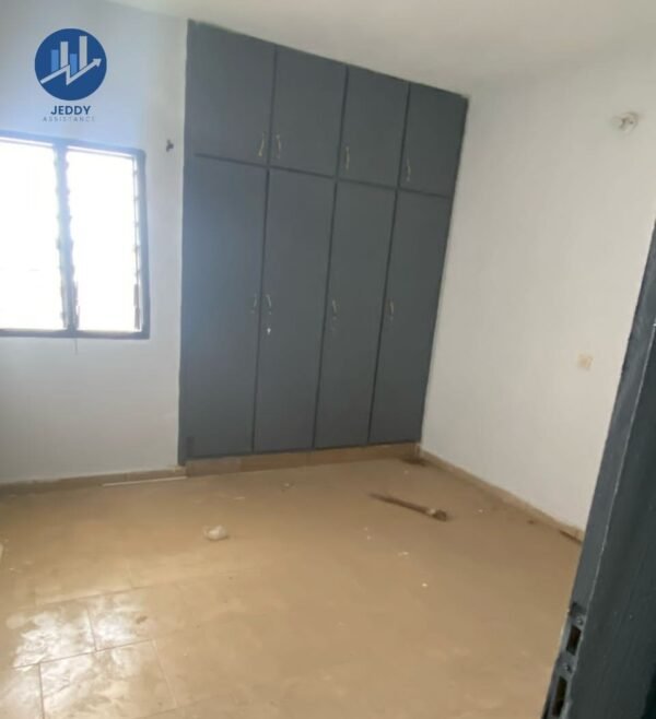 Location d'un bel appartement 3 pièces à Angré phcie du marché