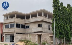 Vente d'un triplex 10 pièces avec ACD à Mokeyville, BASSAM